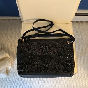 Gorgeous stud bag!